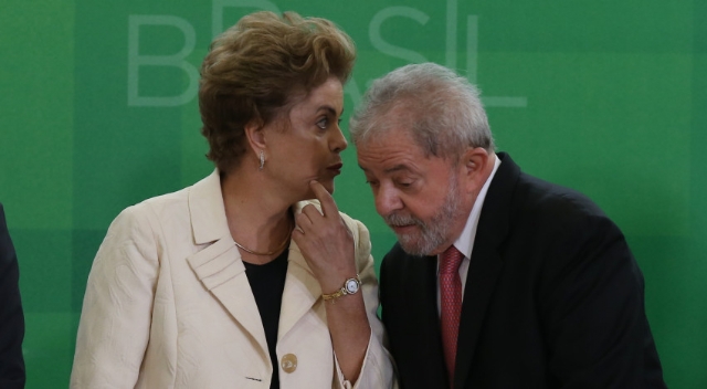 Terceira liminar suspende posse de Lula