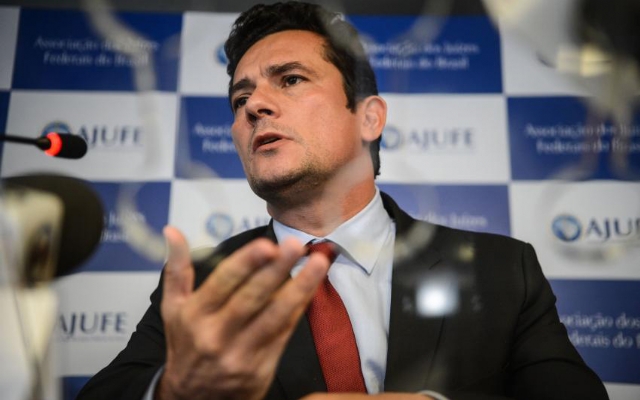 Moro impõe sigilo à lista de políticos que receberam dinheiro da Odebrecht