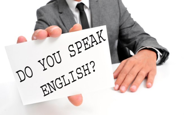 Palestra dará dicas de inglês para entrevista de emprego e recolocação profissional