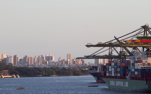 Porto de Santos amplia participação na balança comercial | Jornal da Orla
