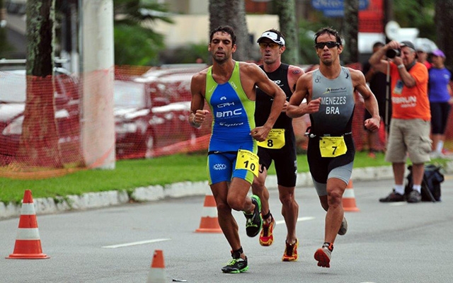 Troféu Brasil de Triathlon inicia temporada em Santos