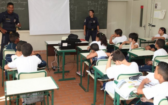 Programa de prevenção às drogas atenderá mais 800 alunos