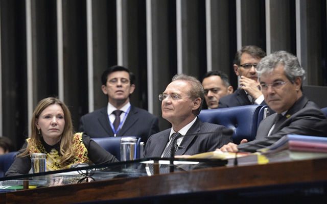 Impeachment de Dilma ainda precisa passar pelo Senado; saiba como vai funcionar