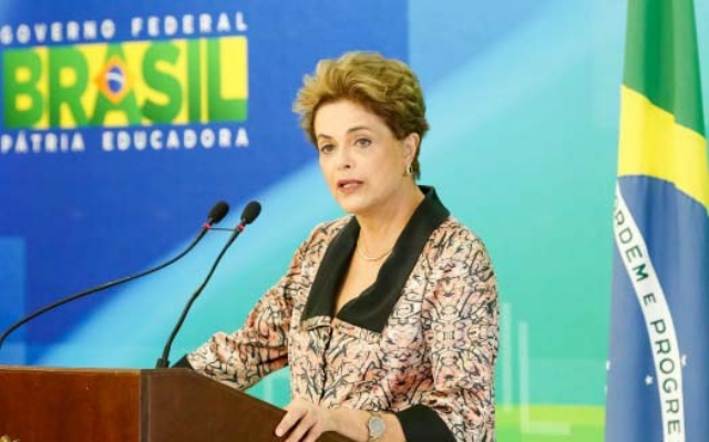 Dilma Rousseff: é terrível alguém homenagear o maior torturador que o Brasil conheceu