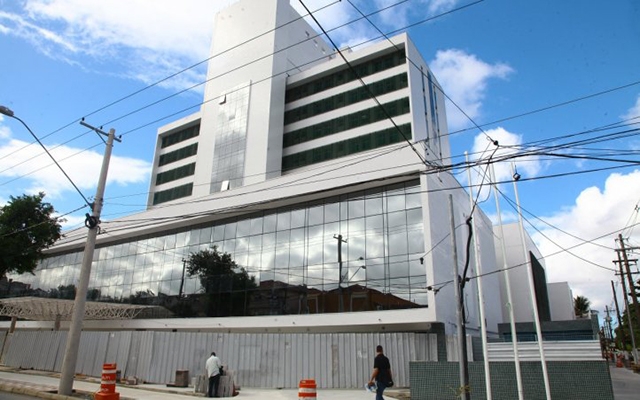 Campanha busca recursos federais para o Complexo Hospitalar dos Estivadores