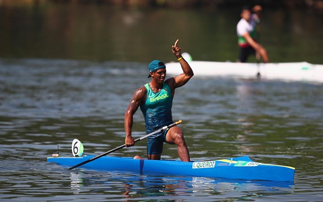 Isaquias faz melhor tempo e vai para final na canoagem de velocidade de 200m | Jornal da Orla