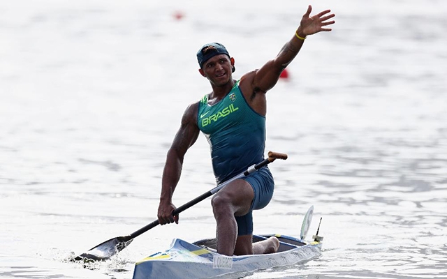 Isaquias Queiroz ganha o bronze nos 200m da canoagem de velocidade