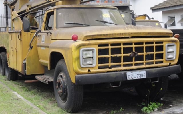 Codesp leiloa veículos e outros materiais de sucata nesta segunda-feira | Jornal da Orla
