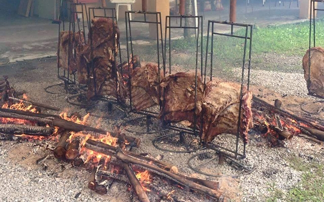 Gota de Leite realiza Almoço Costela Fogo de Chão