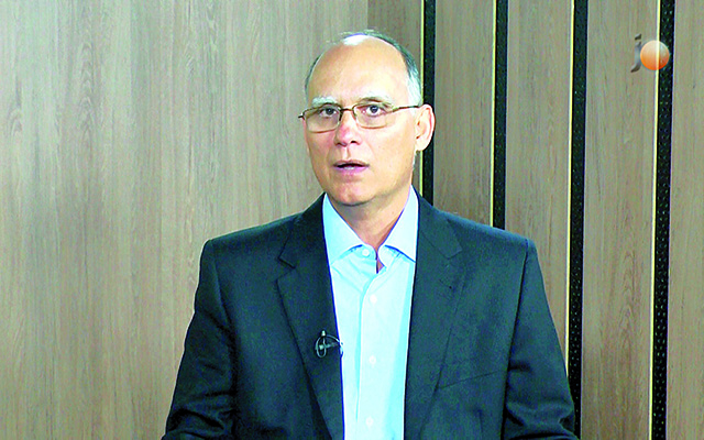 É preciso modernizar o Brasil, diz Papa