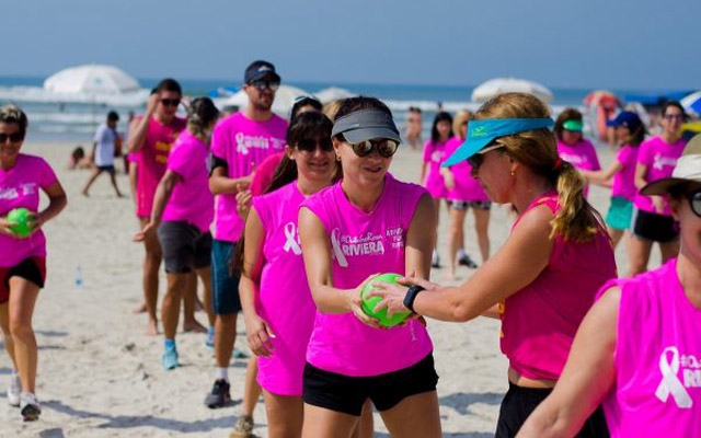 Outubro Rosa Riviera organiza atividades físicas na praia | Jornal da Orla