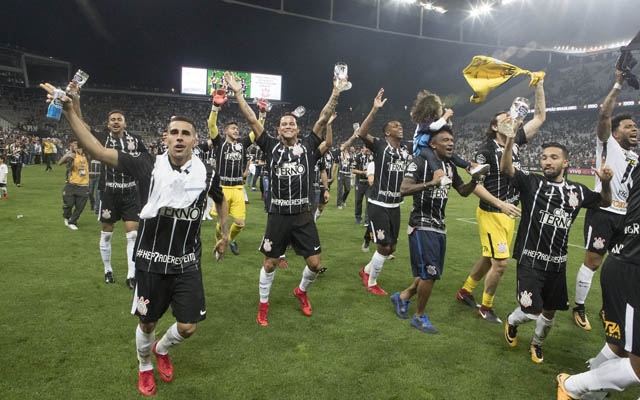 Corinthians vence Fluminense e é heptacampeão brasileiro | Jornal da Orla