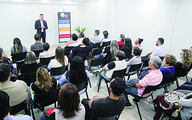 Semana da Filosofia aborda educação