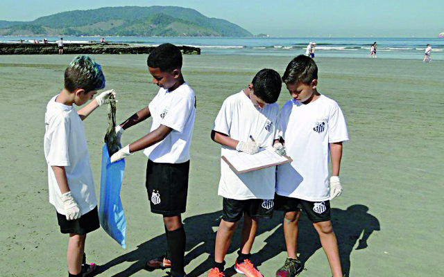 Mutirão de limpeza das praias acontece neste sábado em Santos | Jornal da Orla