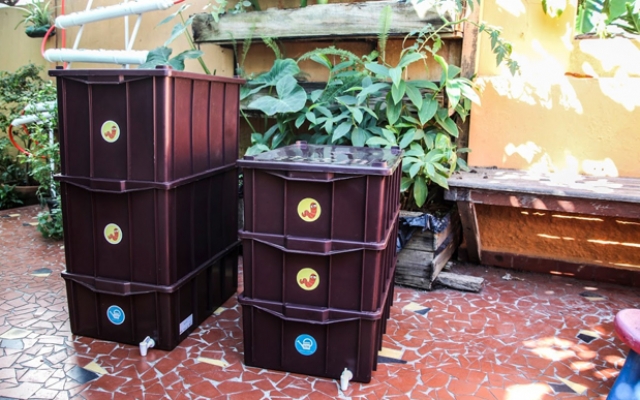 Orquidário faz demonstração de compostagem | Jornal da Orla