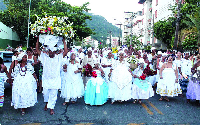 Líderes religiosos podem inscrever seus terreiros na Festa de Iemanjá em Guarujá