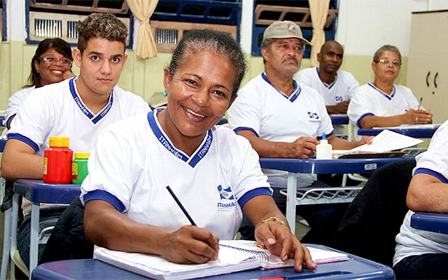 Educação de Jovens e Adultos está com inscrições abertas em Itanhaém | Jornal da Orla