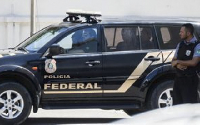 Eike Batista depõe na Polícia Federal