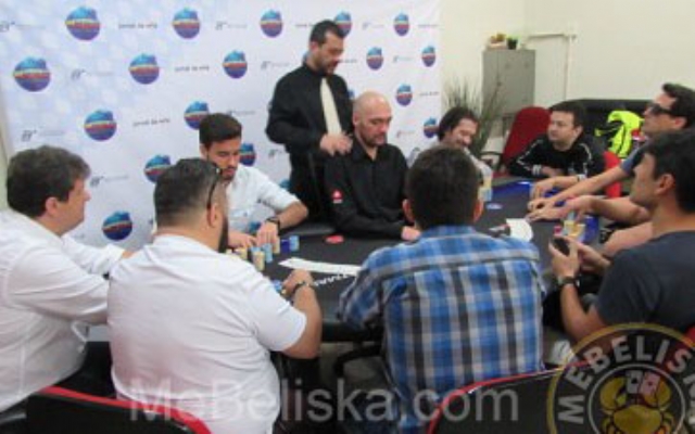 Torneio de Poker garante R$ 50 mil em prêmios