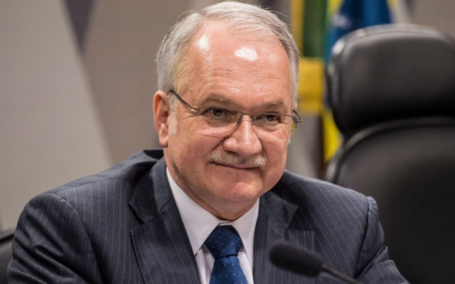 Fachin determina que PF interrogue Jucá, Renan, Sarney e Sérgio Machado