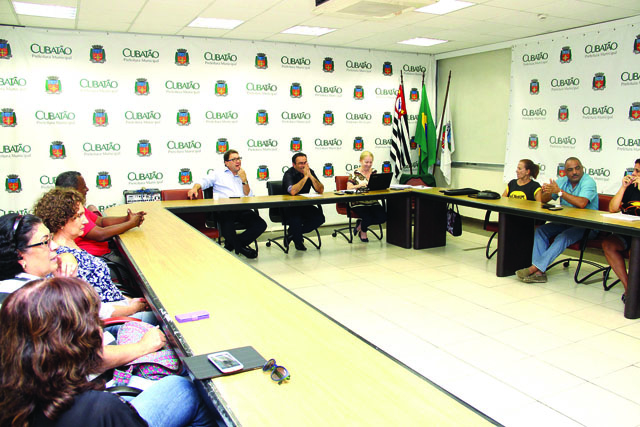 Greve em Cubatão longe do fim