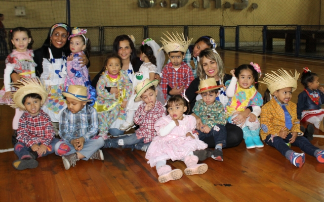 Festa Junina em prol do Instituto Edna Souza
