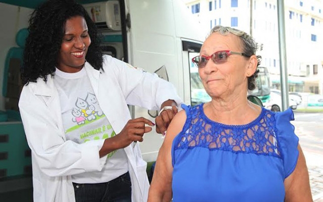 Quase 10 mil foram vacinados contra a gripe em Santos | Jornal da Orla
