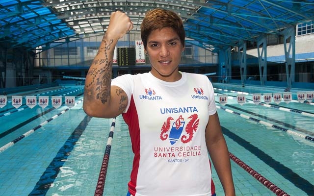 Ana Marcela Cunha é vice-campeã na Copa do Mundo de Maratonas Aquáticas | Jornal da Orla