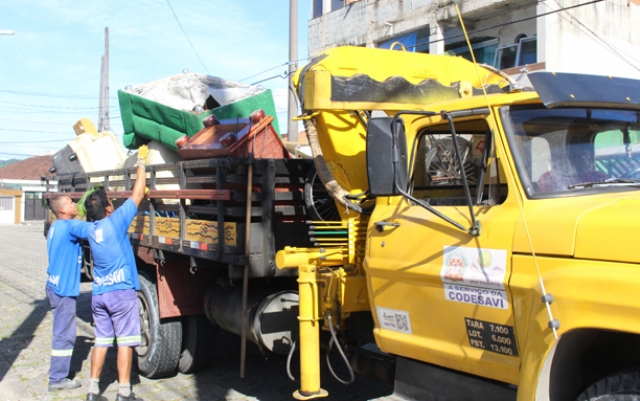 Cata Treco tem 6 mil chamados atendidos em 2017 em São Vicente | Jornal da Orla