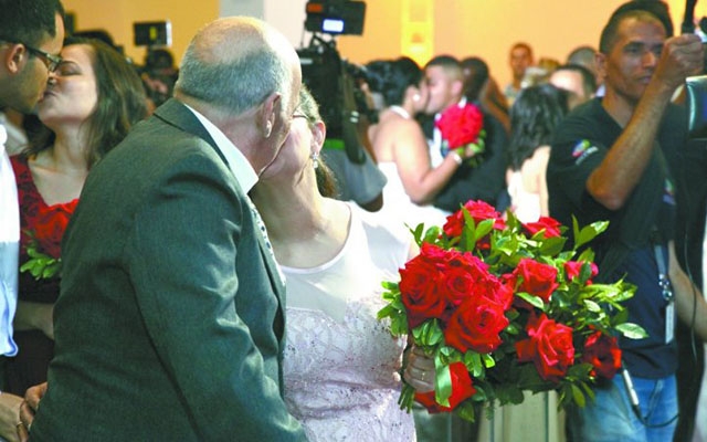 Casamento comunitário une 65 casais na quarta-feira (27)