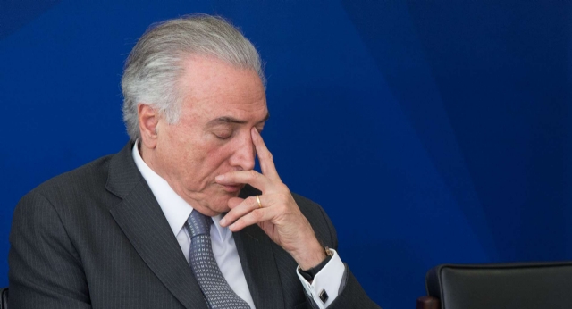 Temer bate Dilma e é o presidente mais impopular da história do Brasil | Jornal da Orla
