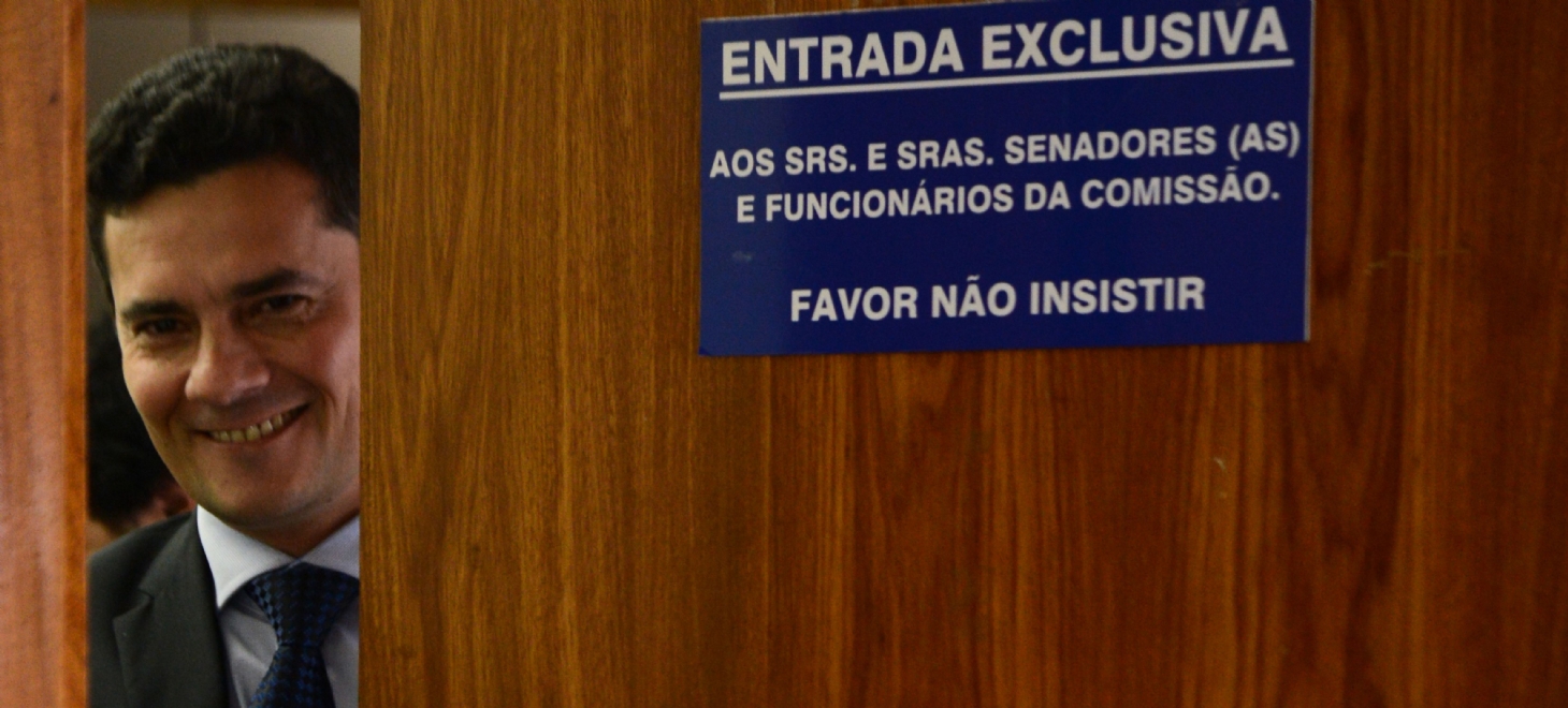 Moro pede exoneração e trabalha para ser o xerife de Bolsonaro | Jornal da Orla