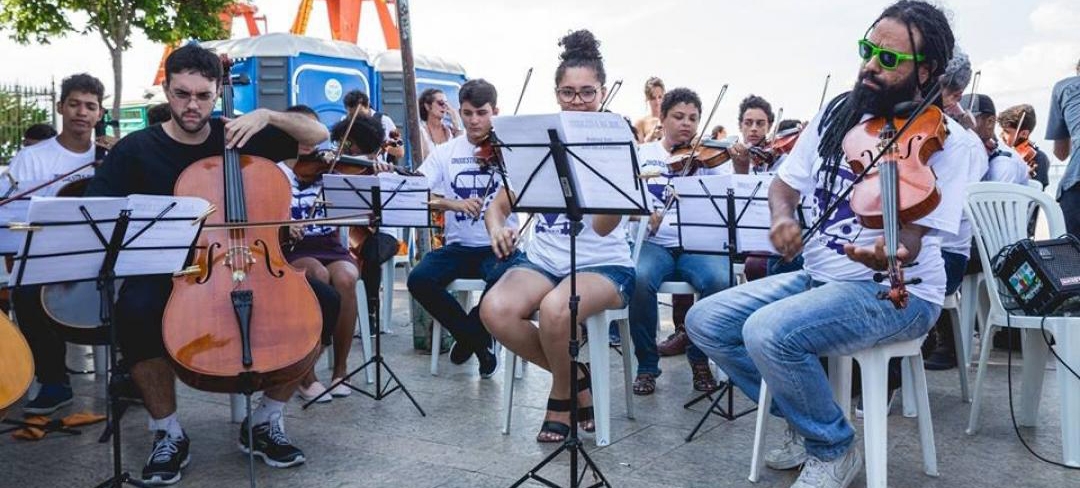 Projeto Orquestra de Rua celebra o Natal