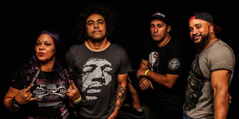 Banda paulistana toca em Santos no pré-Réveillon