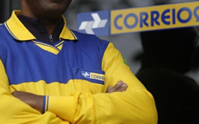 Correios terão novo esquema para entrega de encomendas nos morros e ZN