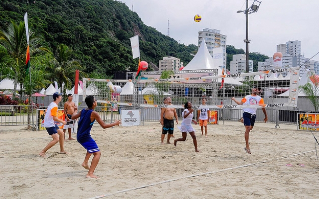Arena Kids anima a Praia do Itararé | Jornal da Orla