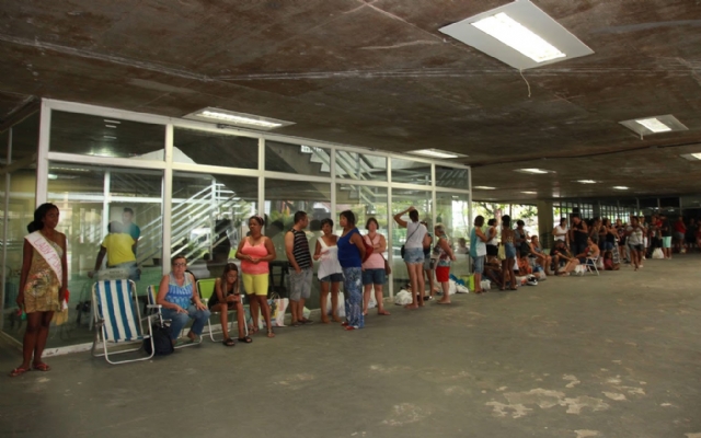 Em apenas três horas, mil ingressos são vendidos para os desfiles de Carnaval