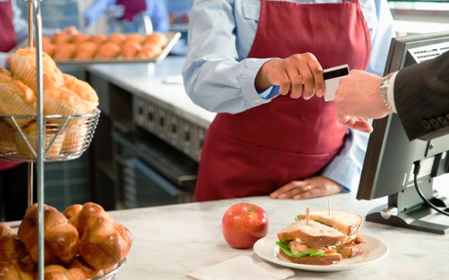 Alimentação de funcionários: conheça as regras estabelecidas pelo Ministério do Trabalho | Jornal da Orla