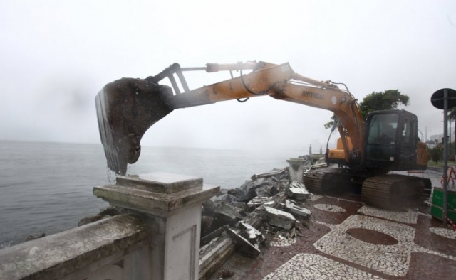 Iniciada obra do projeto piloto da Ponta da Praia