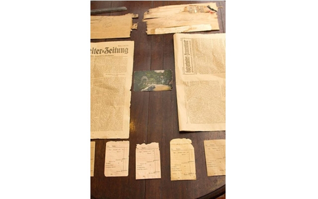 Alunas do Instituto Histórico de SV descobrem documentos históricos em móvel | Jornal da Orla