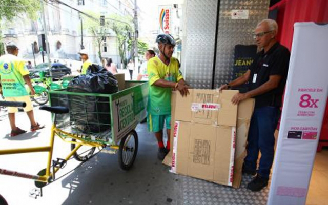 Santos agora tem as Recicletas para coleta de recicláveis no Centro