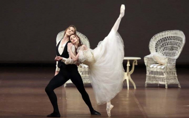 chr39A Dama das Caméliaschr39, com o Ballet Bolshoi, é atração no Cine Roxy | Jornal da Orla