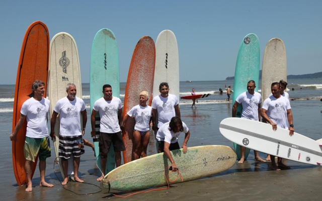 Festival Prancha Oca vai reunir mais de 200 surfistas em Santos