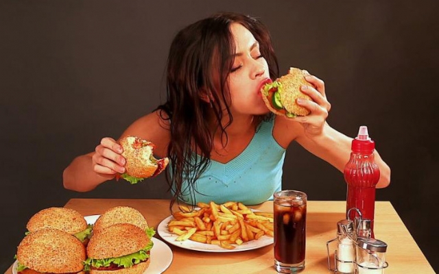 Comer por fome, gula ou distúrbio emocional?