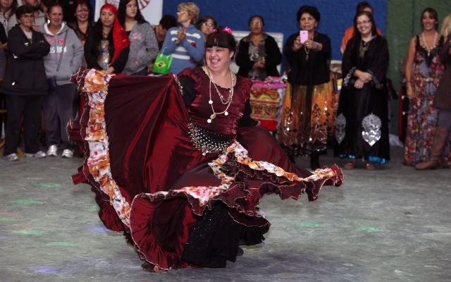 Festa de Santa Sara Kali reúne comunidade cigana