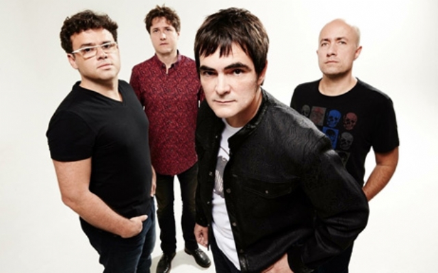 Skank volta a Santos com turnê que homenageia os três primeiros discos da banda