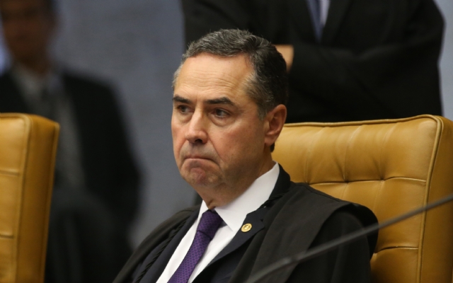 Barroso prorroga por mais 60 dias inquérito sobre Decreto dos Portos