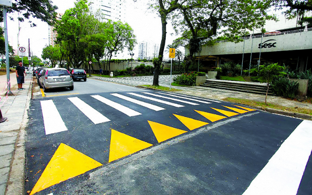 Cidade deve ganhar mais lombofaixas