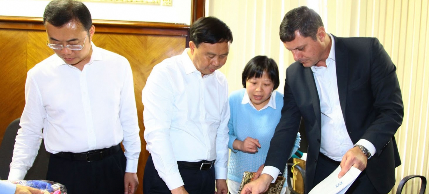 Autoridades chinesas visitam Santos para assinar parceria | Jornal da Orla