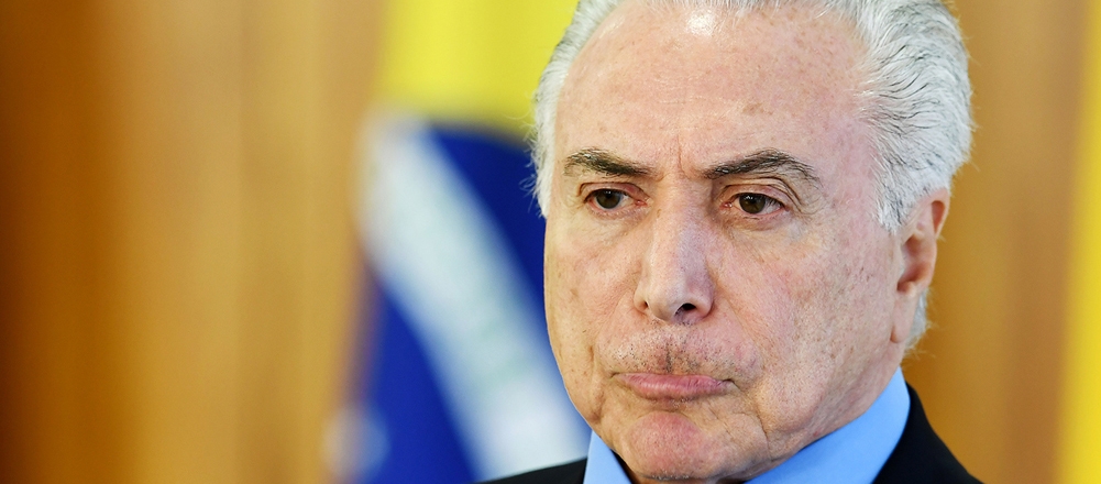 Barômetro indica rejeição a políticos